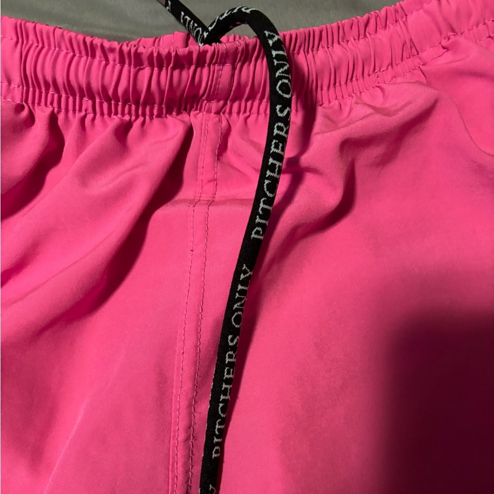 Pitchers Only Men’s Training shorts, pink size large